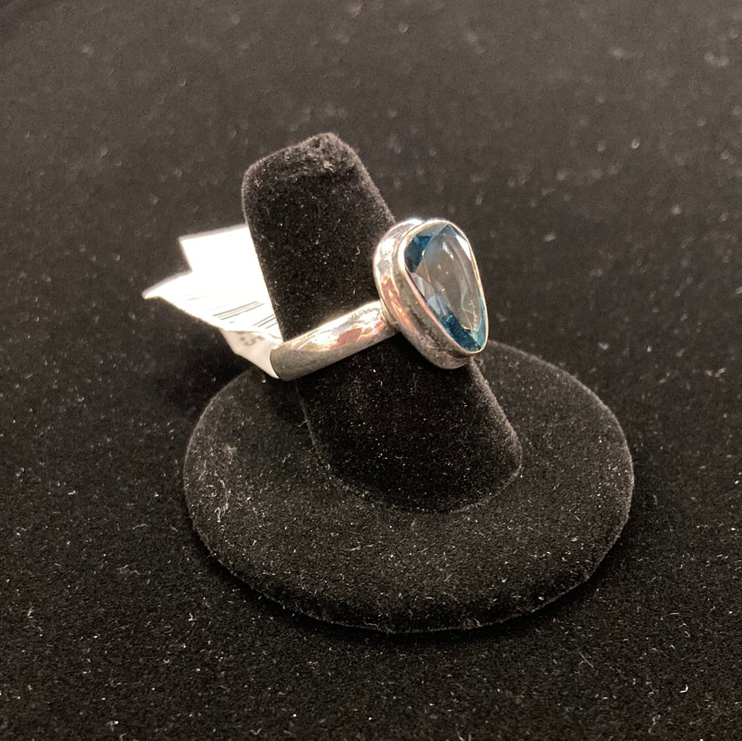 London Blue Topaz Faceted Triangle Ring Sterling Silver Size 8.5